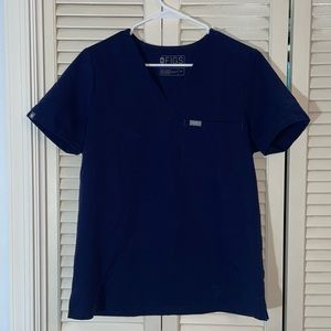 Figs 1 Pocket Womens Top